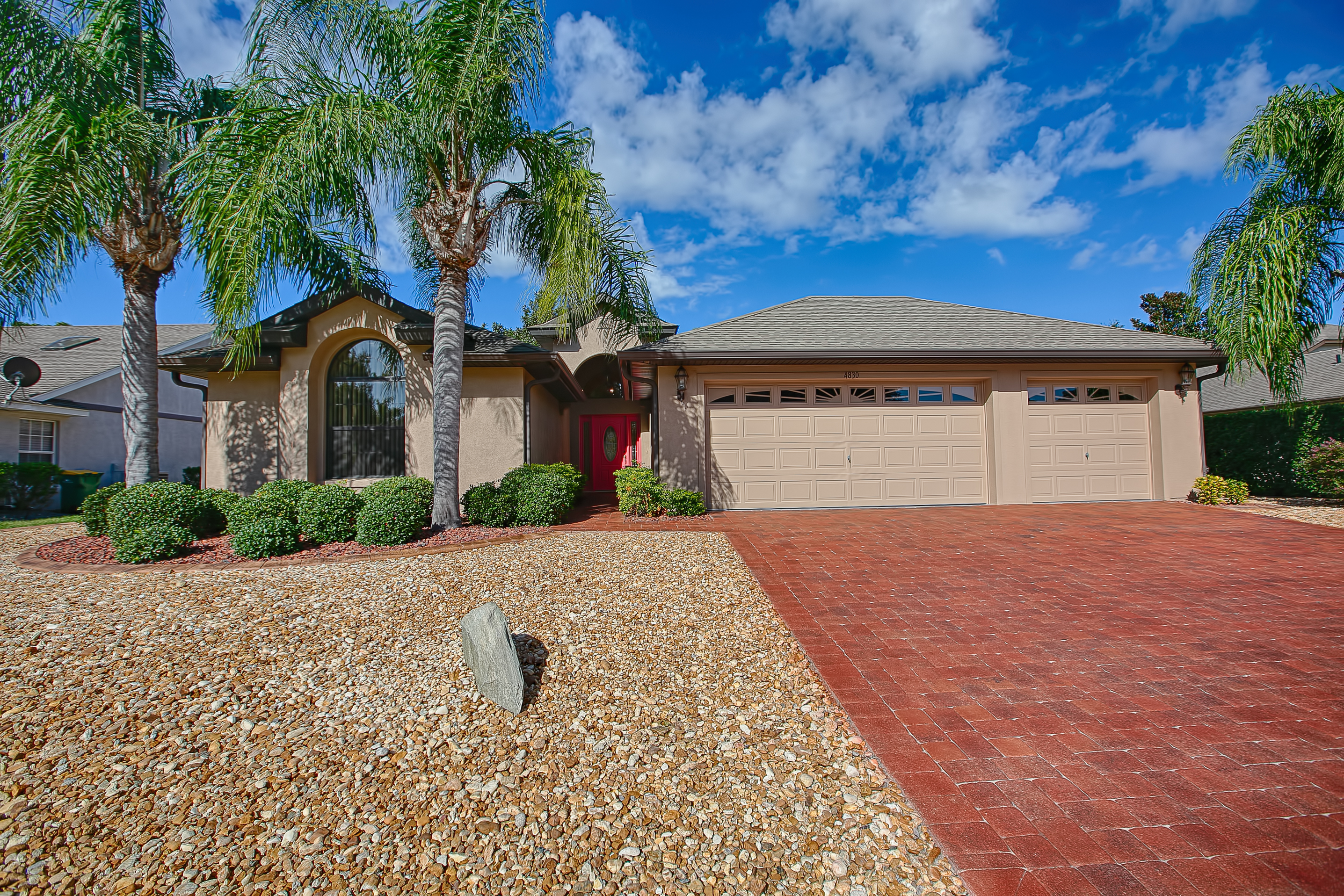 Lake County Homes For Sale Featuring Golf Views, Upgrades, & More